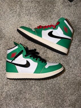 Nike Jordan 1 lucky green